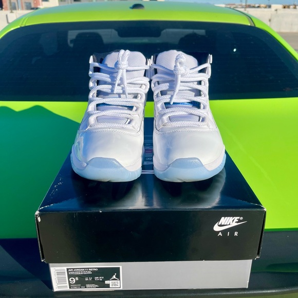Jordan Air 11 White Sneakers